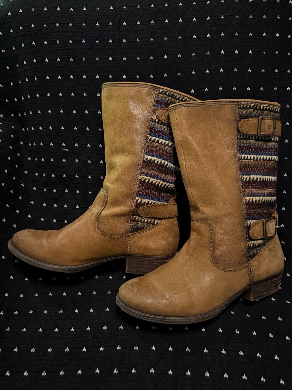 Gianni Bini leather boots Aztec embellishment Limited production. Size 6 1/2